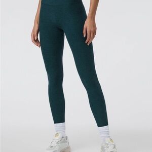 Vuori Clean Elevation Moss Heather Leggings | EUC | Sz XS